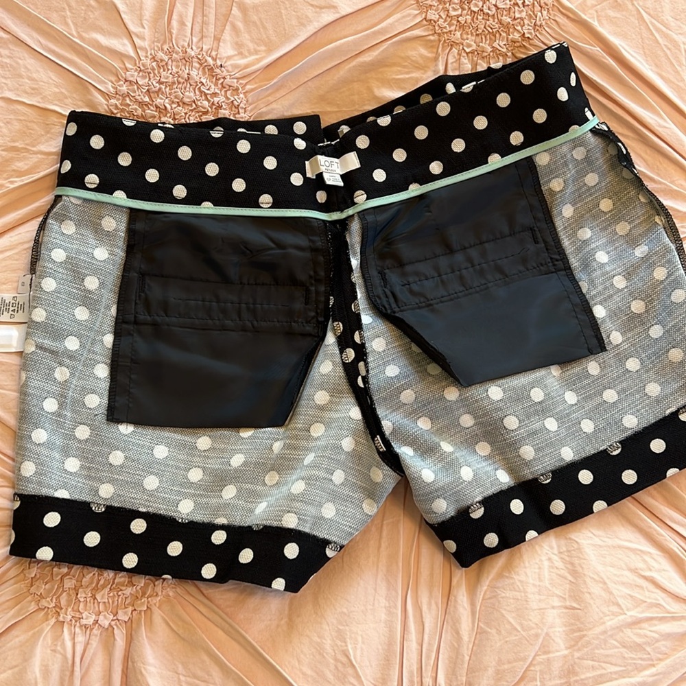 LOFT Black Polka Dot Shorts - Picture 15 of 16